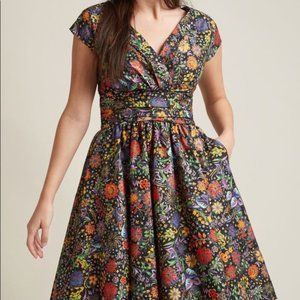 Retrolicious We're All Marvelous Here A-Line Dress